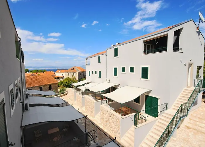 Kala Mendula Sutivan